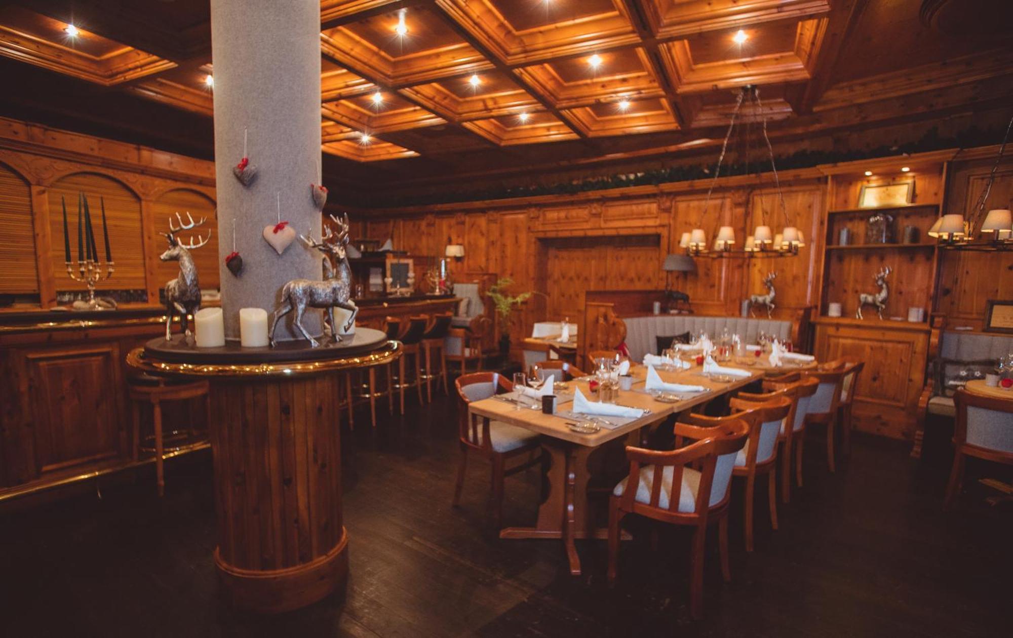 Vila Vita Rosenpark Marburg Eksteriør bilde Restaurant in the Hotel Axelmannstein