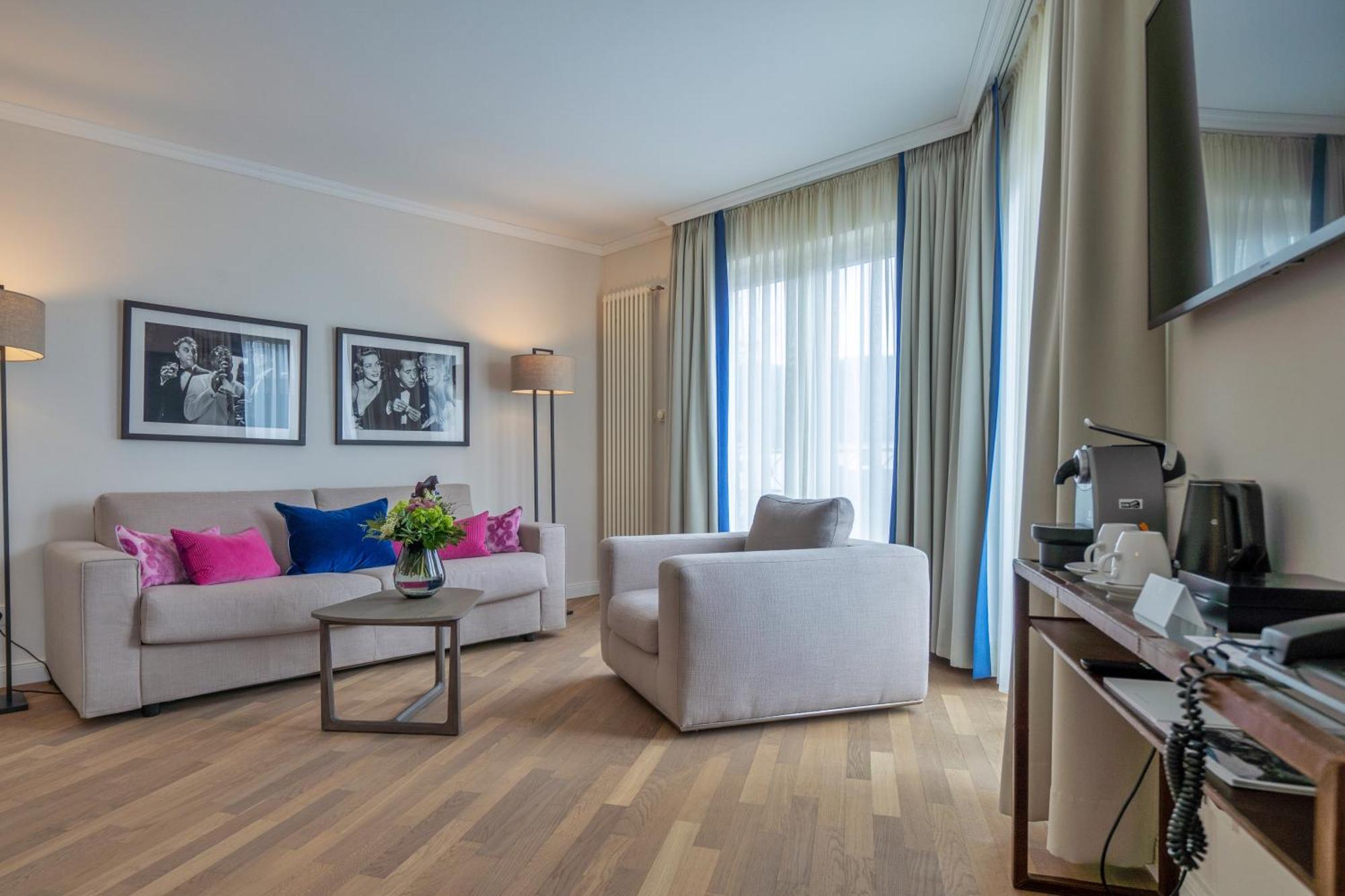 Vila Vita Rosenpark Marburg Eksteriør bilde A suite at the Hotel Axelmannstein