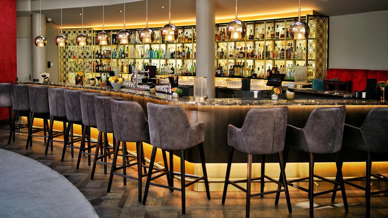 Vila Vita Rosenpark Marburg Eksteriør bilde The bar at the restaurant