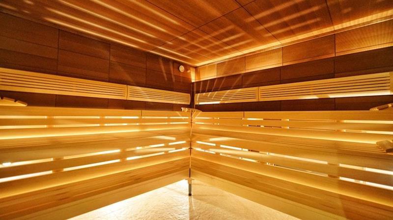 Vila Vita Rosenpark Marburg Eksteriør bilde A modern Finnish sauna